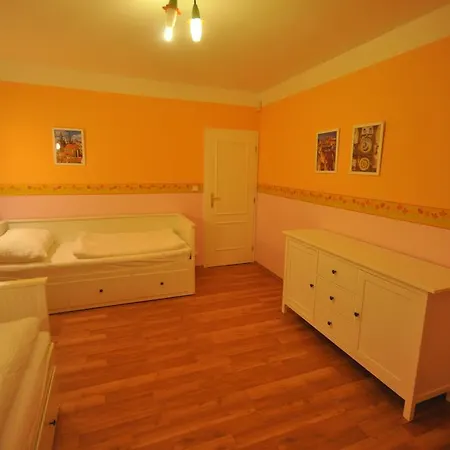Apartmán Jeseniova 90m2 With Garage *