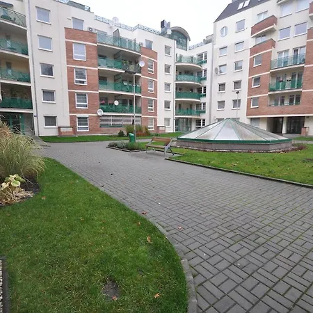 Jeseniova 90m2 With Garage * Praha