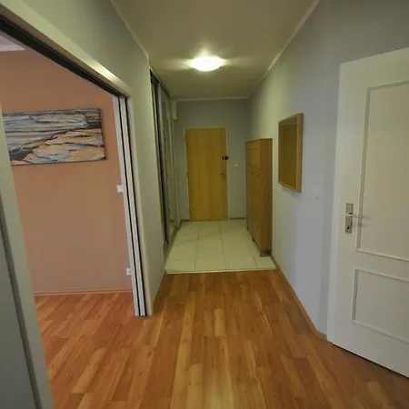 Jeseniova 90m2 With Garage